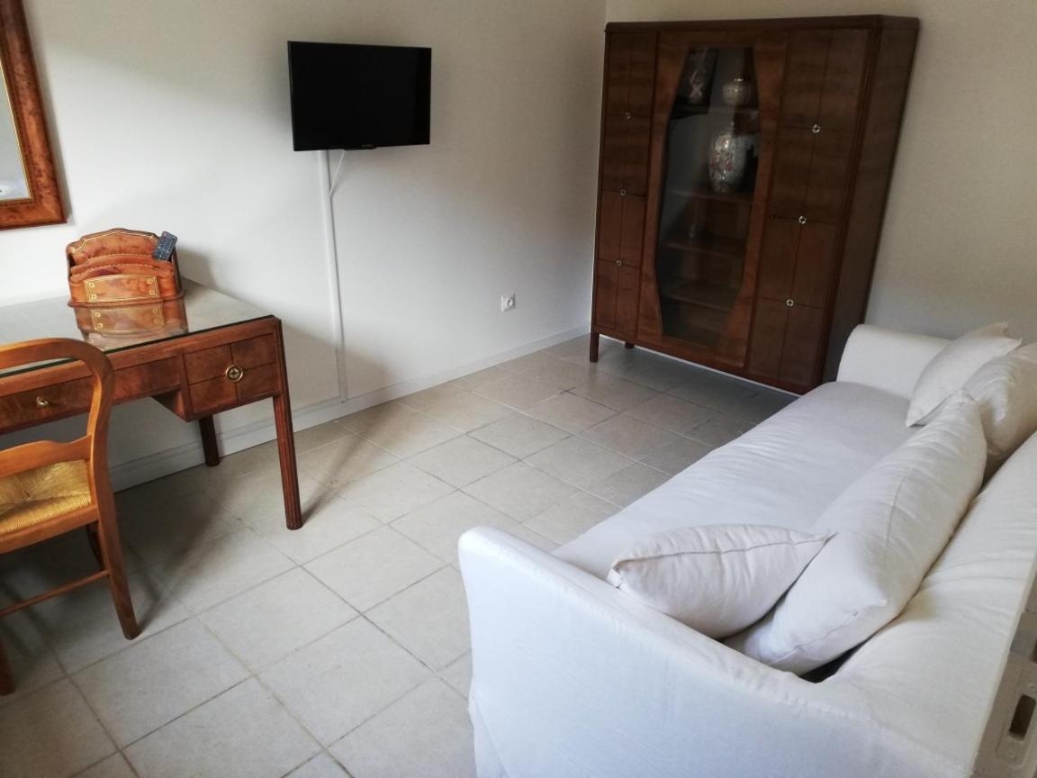 Logement Entier Au Calme Villers-Outreaux Εξωτερικό φωτογραφία